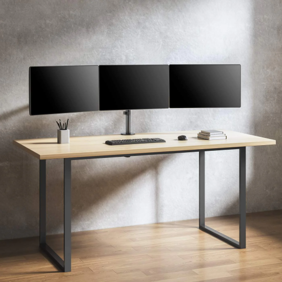Soporte para monitor, de escritorio, movimiento articulado, 3 pantallas planas de 13" a 27" máximo 7 kg cada una Soporte para monitor, de escritorio, movimiento articulado, 3 pantallas planas de 13" a 27" máximo 7 kg cada una