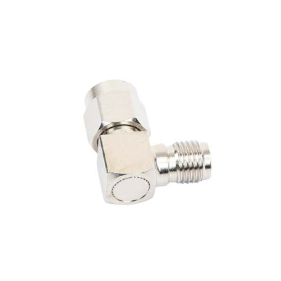 Adaptador en Ángulo Recto, de Conector SMA Macho a SMA Hembra Níquel/ Oro/ Teflón.