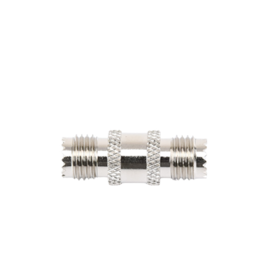 Adaptador Barril en Línea, de Conector Mini-UHF Hembra a Mini-UHF Hembra, Níquel/ Oro/ Teflón.