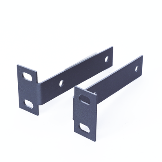 Kit de Brackets Adaptadores para Rack EIQR y Organizadores de Cable Verticales.
