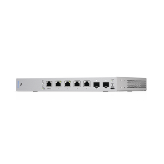 Switch UniFi 7 puertos (1 x consola, 4 x PoE++ 802.3bt y 2 SFP+)
