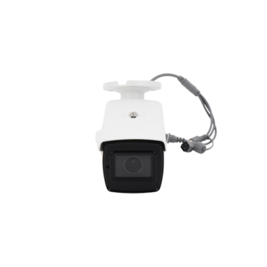 Bullet TURBOHD 4K (8Megapixeles) / Lente Mot. 2.7 a 13.5 mm / Potente IR EXIR de 80 mts / Exterior IP67 / 12 Vcc - 24 VCA / dWDR