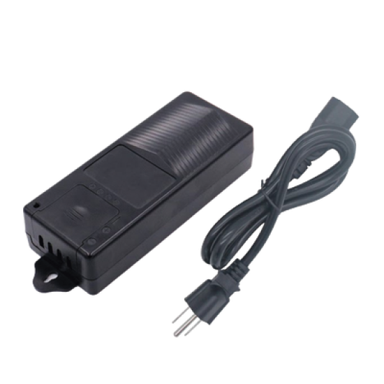 Fuente de Alimentación de 4 Salidas de 11 - 15 Vcc / 5 Amper /  Voltaje de Entrada 110- 240 Vac / Fusible Termico PTC Integrado para Protección / Salida de Voltaje Inteligente hasta 3 Amper por Salida