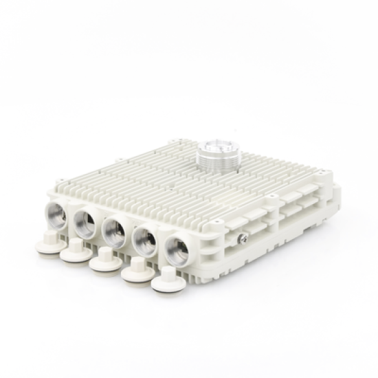 EtherHaul-8010FX hasta 10 Gigabit Full Duplex 70/80GHz Banda-E (Frecuencia-Baja)