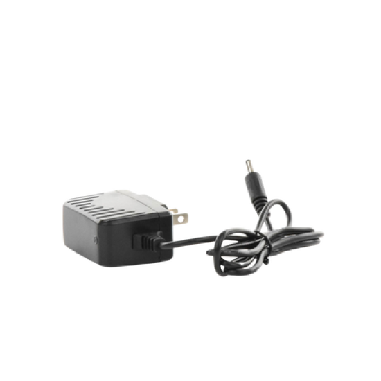 5 Vcc / 2 A / Adaptador de voltaje  / Voltaje de Entrada de 100-240 Vca