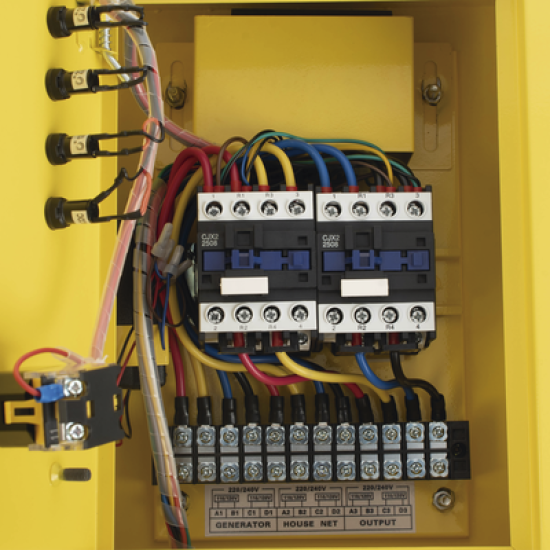 Generador a Gasolina / Planta de Emergencia con Encendido Automático, 6.5KW, 220Vac 2 Fases, Jaula con Ruedas para Fácil Traslado 