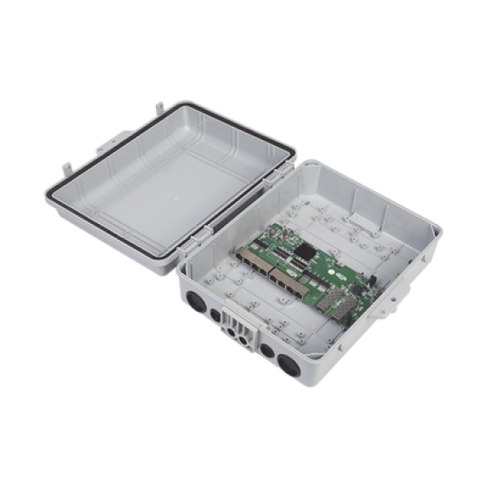 Switch WISP/FTTx con 7 puertos PoE inverso de 24V Pasivo (PoE in), 1 puerto PoE out de 24V + 2 SFP, Integrado con Gabinete NEMA IP67 para exterior