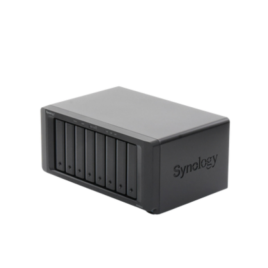 Servidor NAS de escritorio con 8 bahías / Expansible a 18 bahías / Hasta 256 TB / 8GB de RAM