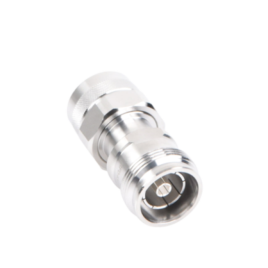 Adaptador en Línea de Conector 4.3-10 Hembra a N Macho, Bronce Blanco/ Plata/ Teflón.