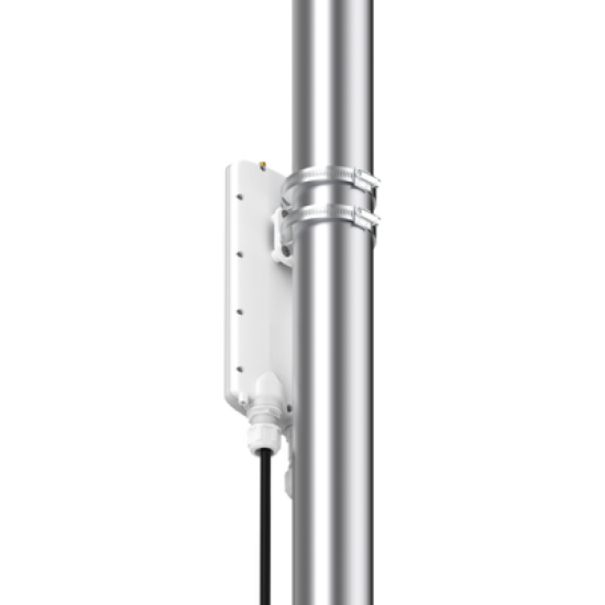 Estación base conectorizada ePMP4600L MIMO 2x2 con capacidad de hasta 2 Gbps agregados / 5725–7125 MHz (Wi-Fi 6e) / sincronización GPS / hasta 120 suscriptores 