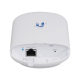 Cliente PtMP LTU™ Lite, 5 GHz (4.8 - 6-2 GHz) con antena integrada de 13 dBi