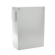 Gabinete Ventilado de Acero IP55 Uso en Exterior (500 x 700 x 250 mm) con Placa Trasera Interior Metálica y Compuerta Inferior Atornillable. Incluye Ventilador, Ventilas, filtros, Chapas y Llave T.