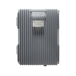 COBERTURA DE HASTA 5 km / Amplificador de Señal Celular / Banda 5, 850 MHz / 20 Watts de Potencia / Banda Ancha Multioperador / Protección Autoexcitación / Monitoreo USB / Gabinete IP65.