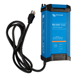 Blue Smart IP22 12/15(1) / Cargador de Baterías 12V, 15A / Para Ambientes Marinos y Terrestres. /  Bancos de 100 a 200 Ah