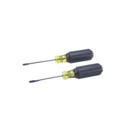 Juego de 8 Desarmadores con Mango Cushion-Grip™: 2 de punta Plana de 1/4'' (6.4 mm) y 5/16'' (7.9 mm); 2 de punta Cabinet de 5/16'' (7.9 mm) y 3/16'' (4.8 mm); tres de punta Phillips n.º 1, n.º 2 y n