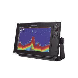 Pantalla Náutica NSS12 evo3S / Pantalla SolarMAX IPS 12 Pulgadas / Procesador iMX 8 / Ecosonda Integrada 1kW CHIRP / Conectividad Inalámbrica / Cartografía C-MAP® Preinstalada / Compatibilidad con Accesorios Simrad / Montaje Flush